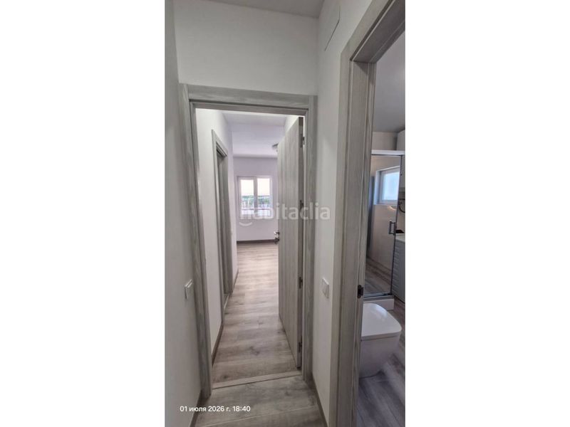 Foto 1d7a3f4e-37c2-412b-85a2-061076323054. Pis a Playa Muchavista Campello (el)