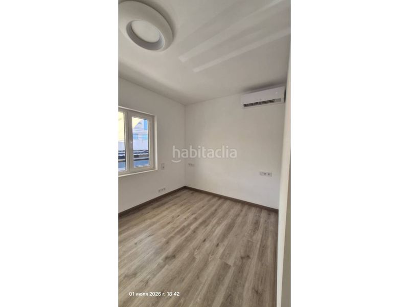 Foto a178c135-595a-4a6a-9ba9-76a987399f01. Pis a Playa Muchavista Campello (el)