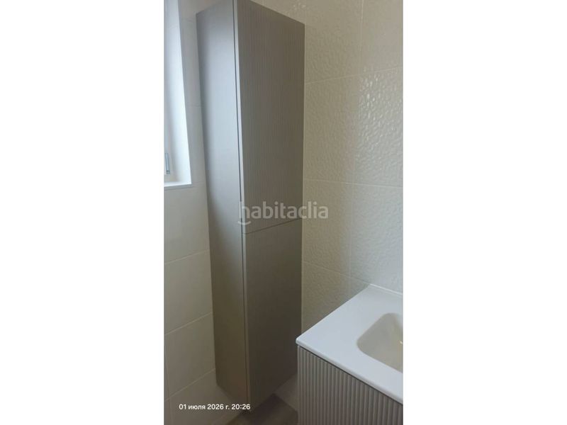 Foto bfeeb8eb-2d97-4f0d-b797-7699b8bffd81. Pis a Playa Muchavista Campello (el)