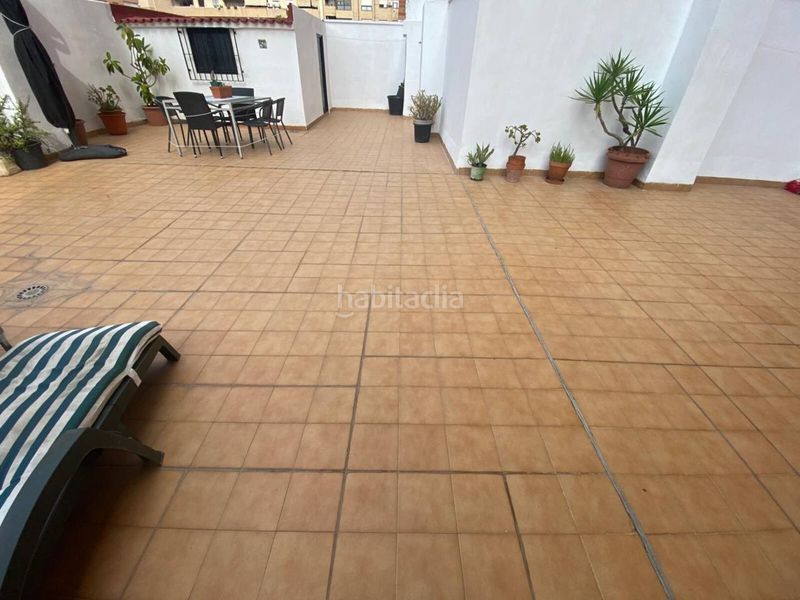 Foto da5c5838-f8c0-4323-b66f-25e25294fa9a. Pis amb aparcament a Malilla Valencia