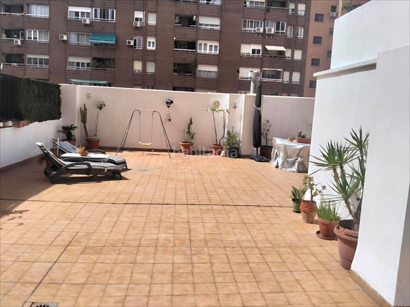 Foto ef990b1b-4327-4964-9e91-0ac85bc3ed96. Pis amb aparcament a Malilla Valencia