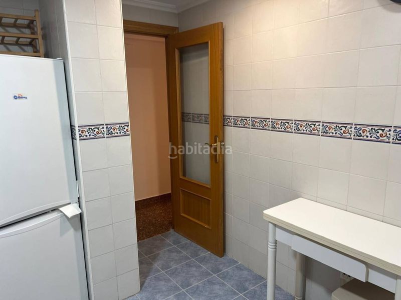 Foto 9766d1c2-8f00-4774-9a76-546642a70450. Lloguer pis amb calefacció aparcament a El Cabanyal-El Canyamelar Valencia