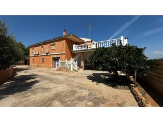 Casale  Calle pl.diseminados(p-35) polígono 35 517 horquera, 461. Chalet rustico en venta en vilamarxant