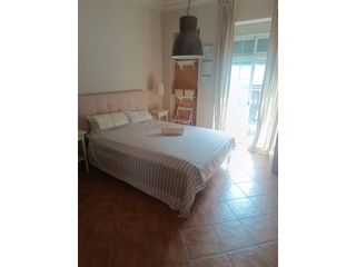 Rent Flat  Calle reina. Piso en alquiler en el cabanyalel canyamelar46011
