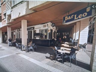 Local Comercial  Calle escoles. Local en venta en centre03501