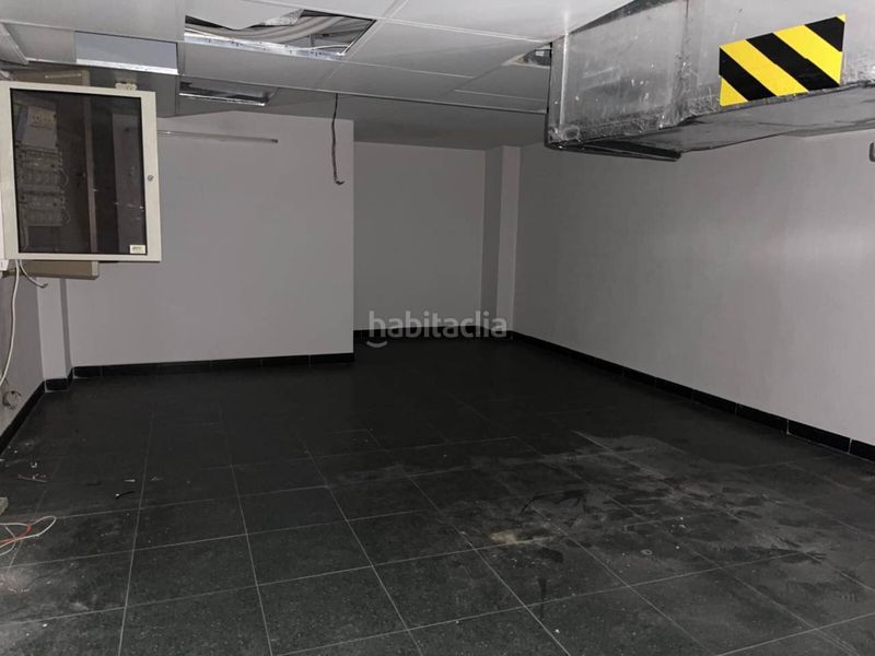 Foto 61551f4b-fa2c-4392-8f6b-6b3dcf76cd2e. Local comercial a Alaquàs