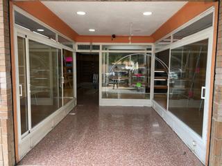 Lloguer Local Comercial  Crevillente. Local en alquiler en beteró46022
