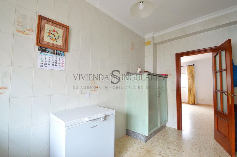 Foto 11796eec-f4b5-4ceb-a4f8-10e2c0d16f40. Casa adossada amb aparcament a Las Pajanosas Guillena