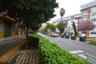 Flat in San Pablo. Oportunidad piso semi reformado en san pablo