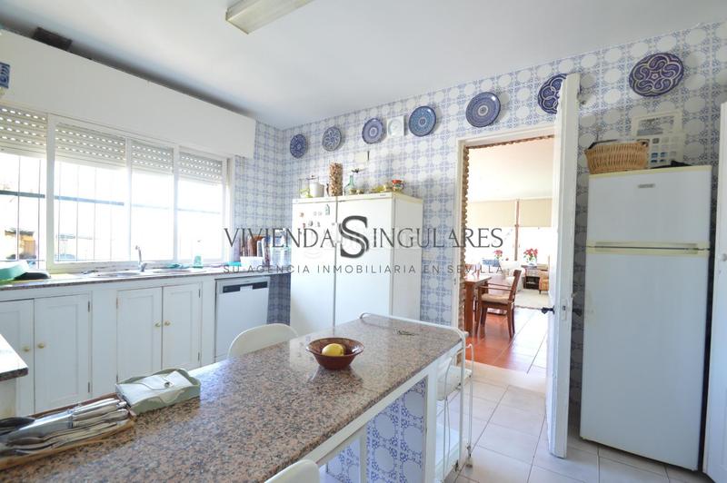 Foto b62119ab-ae93-442c-9bc1-f86bf15a6397. Chalet villa en alcalá de guadaíra en Oromana Alcalá de Guadaira