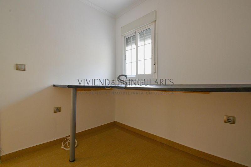 Foto c4efebdb-6ad7-45c2-87b0-2e7132873e5d. Pis amb calefacció a Bellavista Sevilla