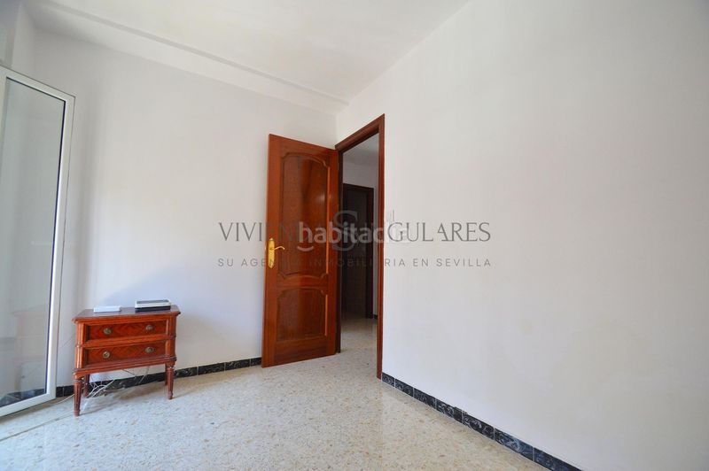 Foto 4b661826-a04a-41cd-a04e-66c29b9a63eb. Pis a Bellavista Sevilla