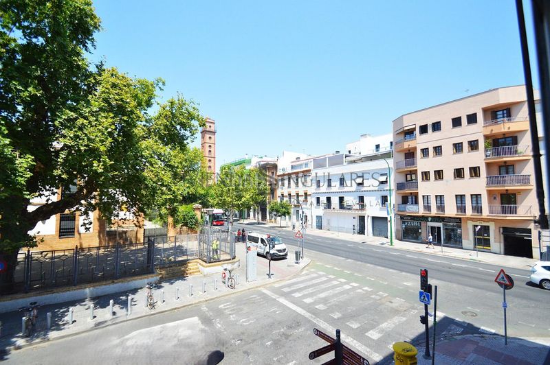 Foto e7d7681c-ac56-44d0-994f-e139fe42f3e0. Pis a San Gil Sevilla