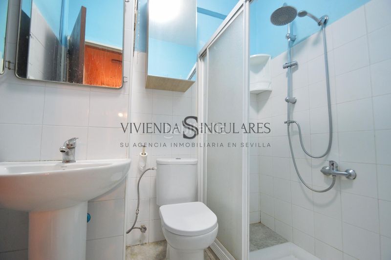 Foto 0c580968-2eff-4aa2-9796-0c6313cb1b11. Pis a Los Remedios Sevilla