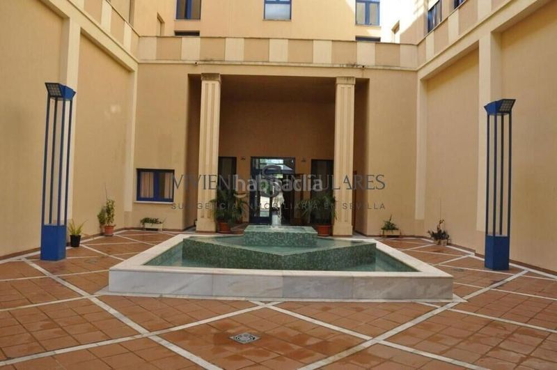 Foto 0637a61e-272a-4bd4-ac87-ba1194fd2437. Estudi amb calefacció aparcament piscina a Parque Alcosa Sevilla