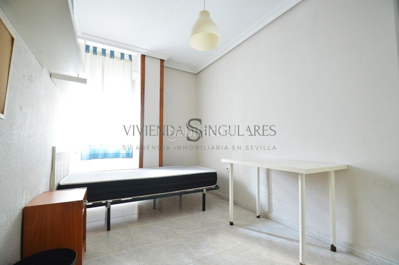 Foto a44043e9-27ff-45c3-bfee-3bd4713f0bd1. Pis a Triana Este Sevilla