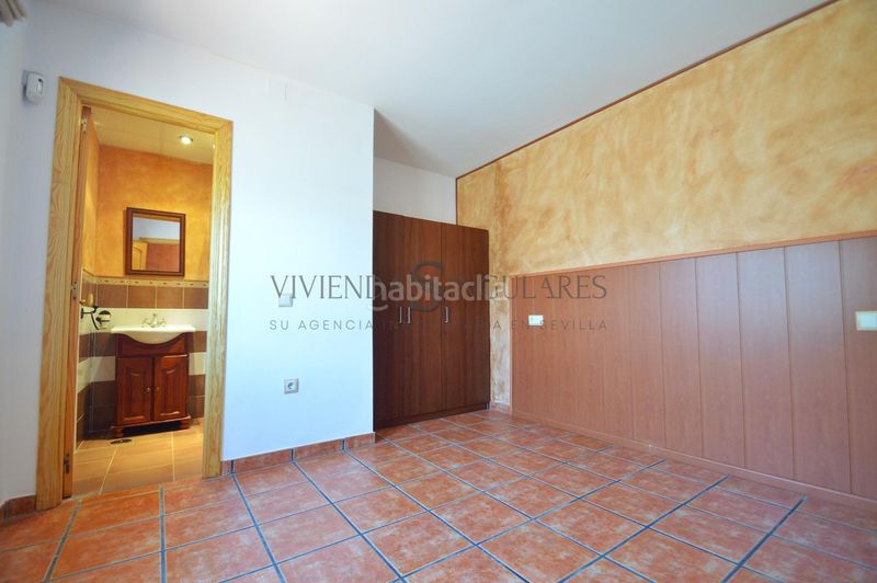 Foto 74cd3a53-8f99-4136-a92d-90bf1b9f61c6. Xalet amb aparcament piscina a Carmona