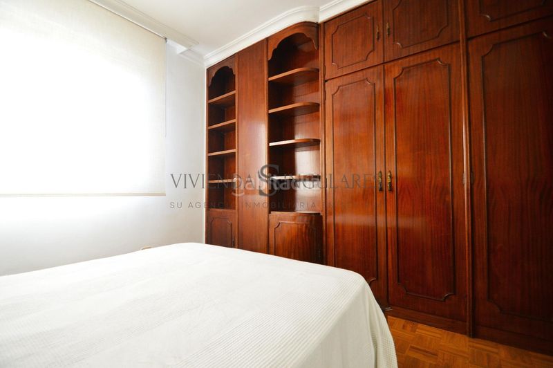 Foto 2f560018-cab2-416e-855a-558bdd649c61. Rent flat in Cruz Roja Sevilla
