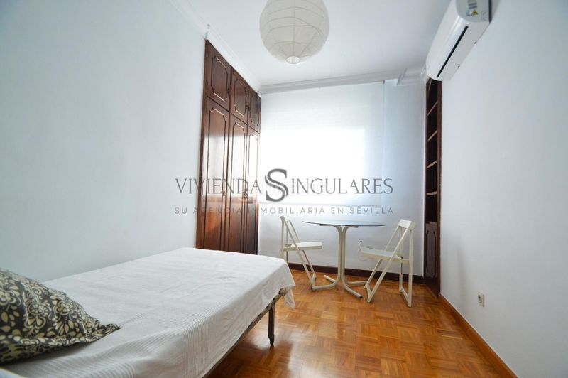 Foto 361f017e-5385-42b3-9eeb-aa7ab9adba1d. Rent flat in Cruz Roja Sevilla