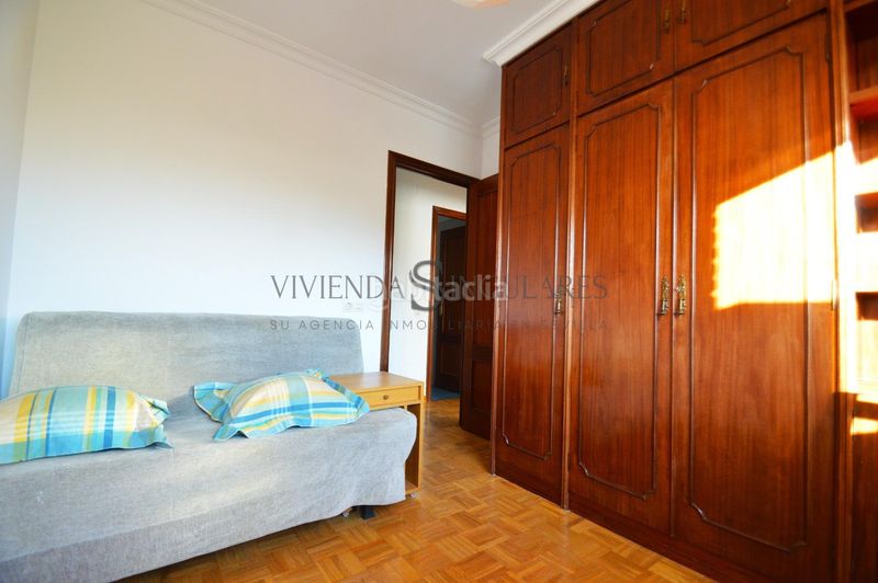 Foto 809c6d53-8cab-40b4-925a-2365d1316a0f. Rent flat in Cruz Roja Sevilla