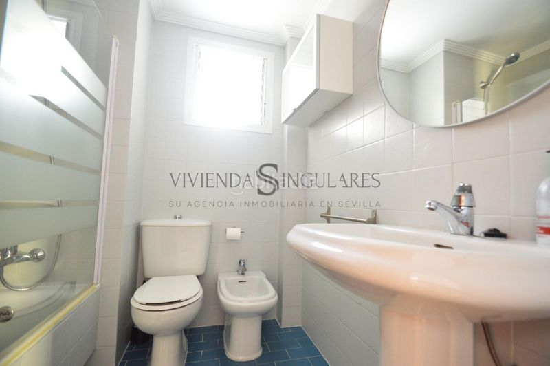 Foto e34f914e-00f5-4397-8475-aca99767046e. Rent flat in Cruz Roja Sevilla