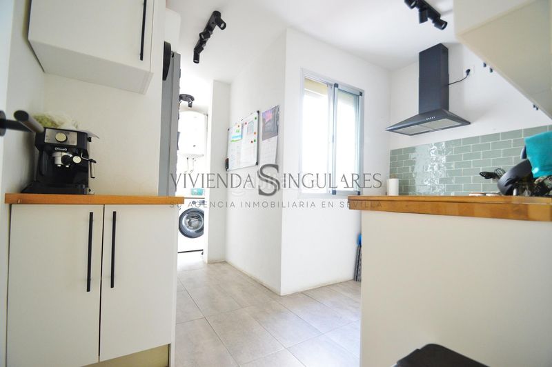 Foto d13847e6-9d5f-4c57-8583-534480cddb53. Etagenwohnung in Cruz Roja Sevilla