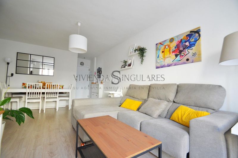 Foto d74a6407-d153-4267-9c3f-2522577ebd2e. Etagenwohnung in Cruz Roja Sevilla