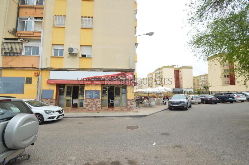 Foto 50ca2625-7de7-4355-af2e-e9ce026d03d9. Lloguer local comercial a Villegas Sevilla