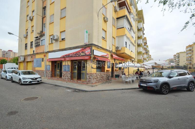 Foto 61a026c7-8452-4d79-acba-698de41f496d. Lloguer local comercial a Villegas Sevilla