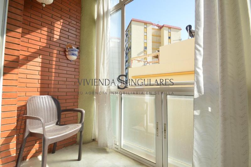 Foto 478d979a-5e55-423f-ac36-e7e17d9101d2. Pis amb calefacció a Triana Oeste Sevilla