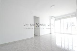 Alquiler Piso en Cruz Roja. Piso bonito, reformado y luminoso qué más se puede pedir??