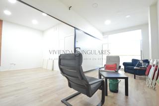 Business premise in Cruz Roja