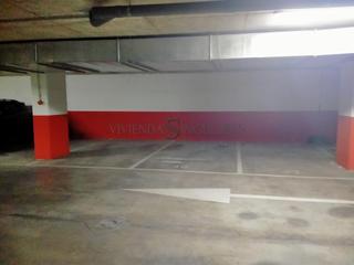 Alquiler Parking coche en San Jerónimo - La Bachillera. Plaza de garaje en nuevo torneo