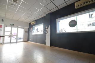 Lloguer Local Comercial a San Carlos - San José. Un gran local en el que empreder un gran negocio!!