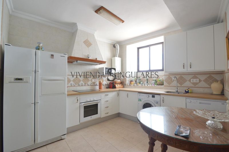 Foto 8ffd40af-193f-43a4-b348-c16c24e97543. Casa adossada amb calefacció a Cazalla de la Sierra