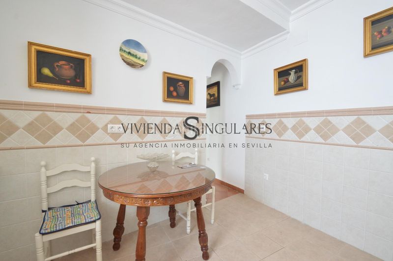 Foto c3d94921-cf72-4855-b756-ca5974390159. Casa adossada amb calefacció a Cazalla de la Sierra