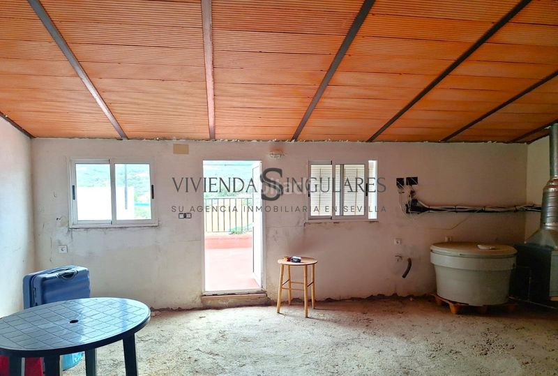 Foto 3bd66af0-8452-4c9a-8d86-a580b9486e18. Casa a Arroyomolinos de León