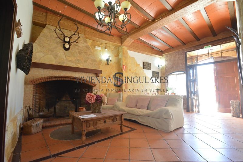 Foto 469c72e5-f257-40eb-8eb9-4c9b9ac5d915. Casa a Arroyomolinos de León