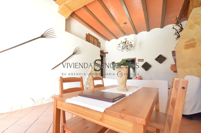 Foto 4fb8ed37-b9fc-4798-91d7-802857da29cb. Casa a Arroyomolinos de León