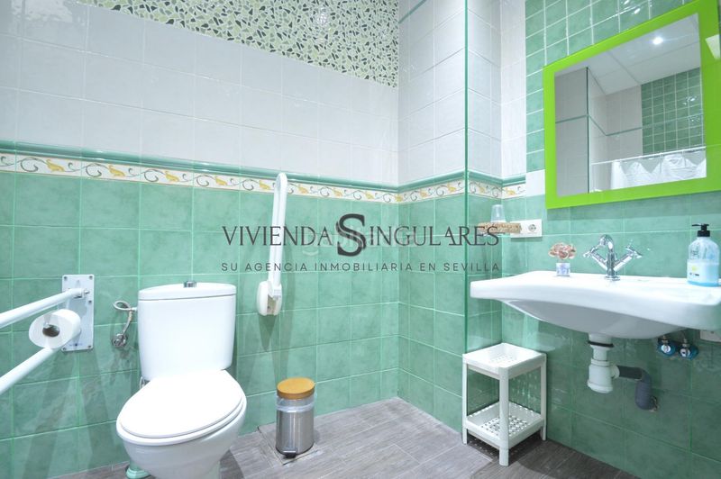 Foto 6ae8d8e0-b448-4958-8f95-60ab5b2e30e1. Casa a Arroyomolinos de León