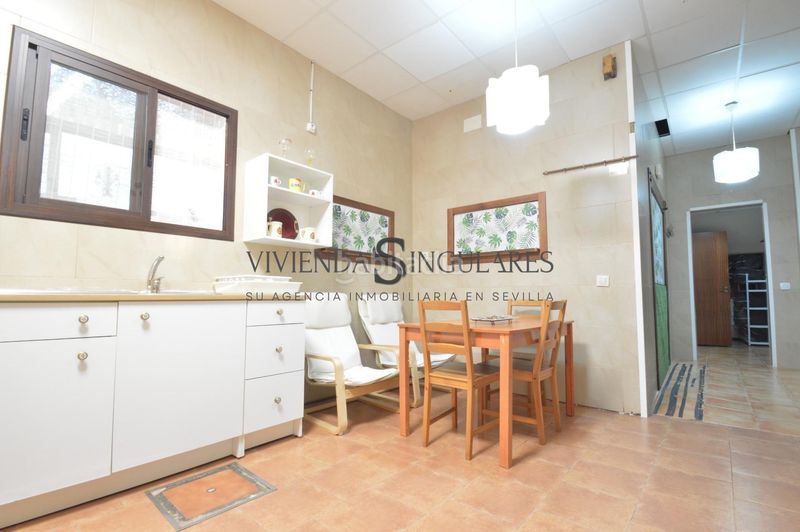 Foto ddbb63e3-70ad-4e49-b4af-602e4f346c9d. Casa a Arroyomolinos de León