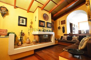 Casa en Encarnaci�n - Regina. Encanto del siglo xix con alma sevillana