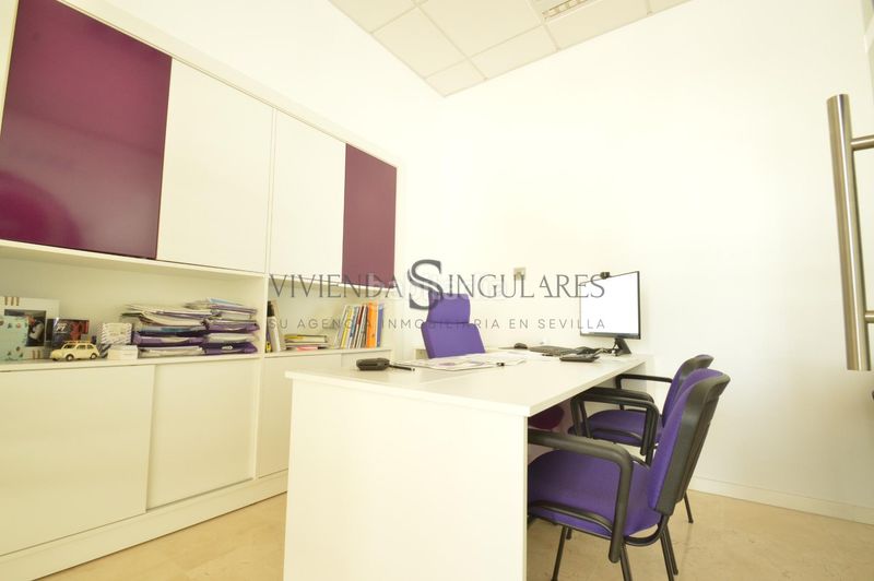 Foto 04f00b32-b747-42f7-9eb1-3430fa9bb3a1. Local comercial a Parque Alcosa Sevilla