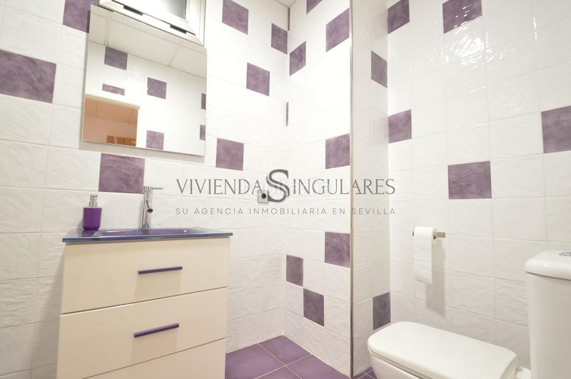 Foto 3d98f438-e7e6-4e60-b89f-3265ceba9432. Local comercial a Parque Alcosa Sevilla
