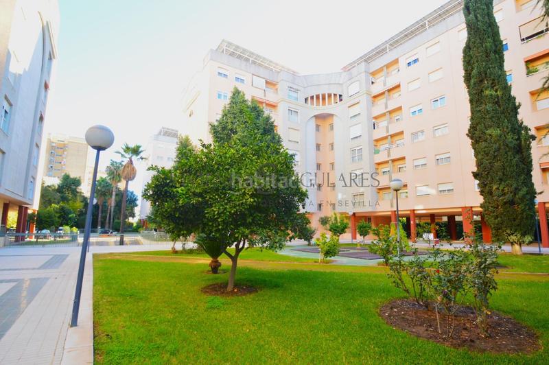 Foto 69374cb2-36a3-4986-9485-540951b18c6f. Affitto appartamento con riscaldamento parcheggio piscina in Sevilla