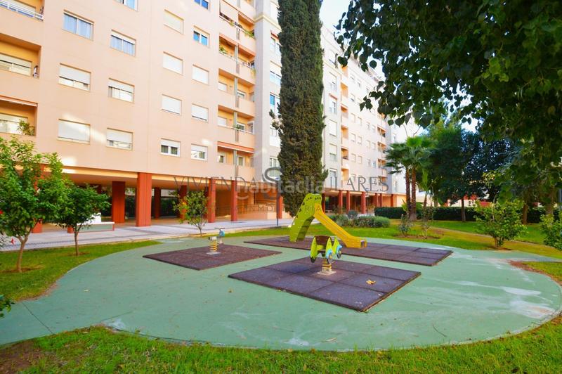 Foto c5d41186-550d-4e72-b98d-b7c440b5d454. Affitto appartamento con riscaldamento parcheggio piscina in Sevilla