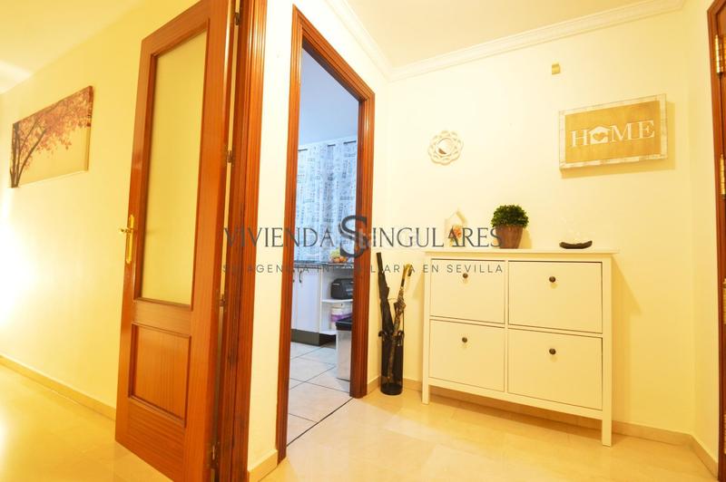 Foto dd2e85b4-89bf-48ab-9c02-e65f12199e61. Affitto appartamento con riscaldamento parcheggio piscina in Sevilla