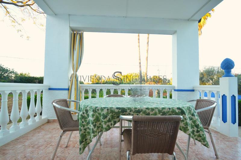 Foto cef496ac-e781-4b41-98e4-fa5c922dda5c. Xalet amb aparcament piscina a Carmona