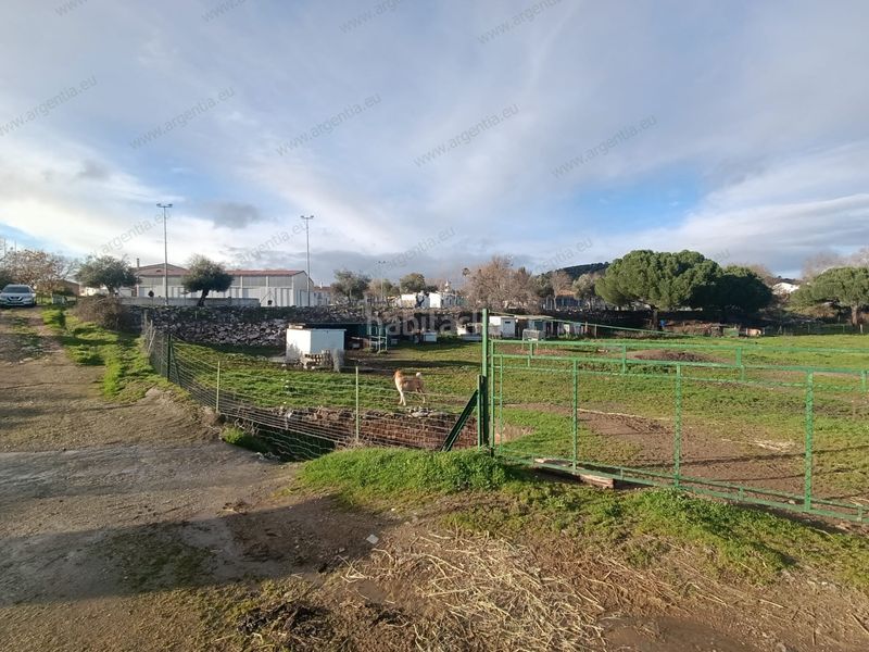 Foto 890e2bbb-2422-471a-8abe-b9fa341444c9. Finca rústica a a-8175 17 a Almadén de la Plata