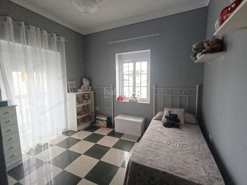 Foto 651dd271-6d21-46a1-8ea3-766d974473cb. Appartement dans a-8175 15 dans Almadén de la Plata